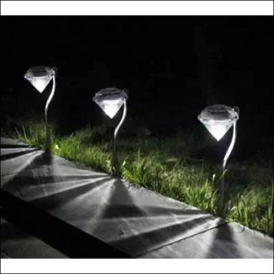 Solar Powered Garden Diamond Light - EVERRD USA